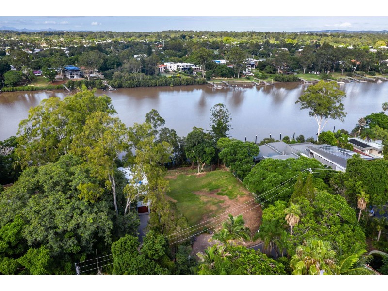 43 Ivy Street, Indooroopilly QLD 4068