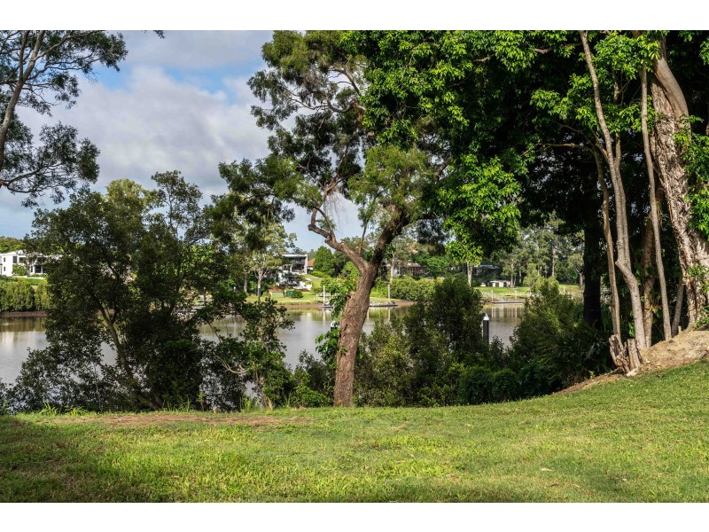 43 Ivy Street, Indooroopilly QLD 4068