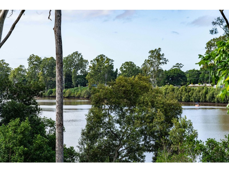 43 Ivy Street, Indooroopilly QLD 4068