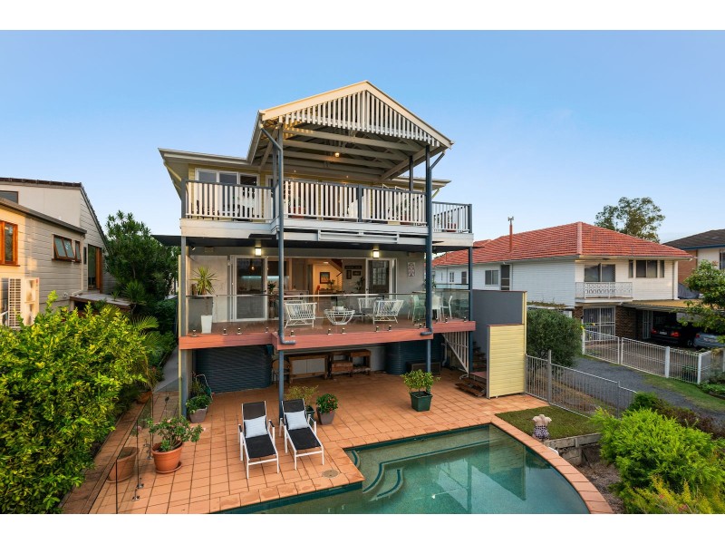 75 Brisbane Corso, Fairfield QLD 4103
