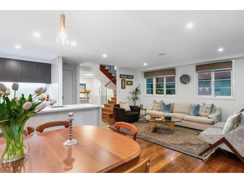 75 Brisbane Corso, Fairfield QLD 4103