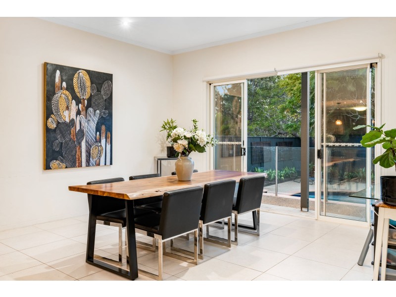 12 Oriana Crescent, Yeronga QLD 4104