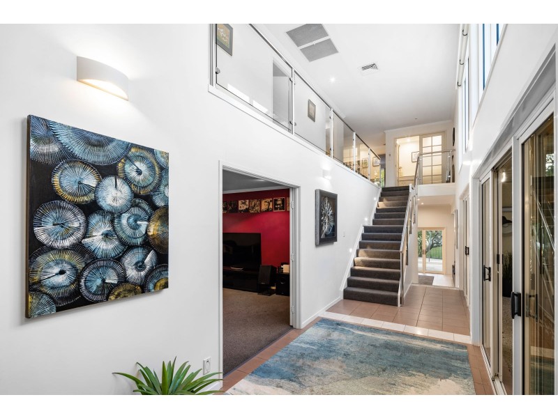 12 Oriana Crescent, Yeronga QLD 4104