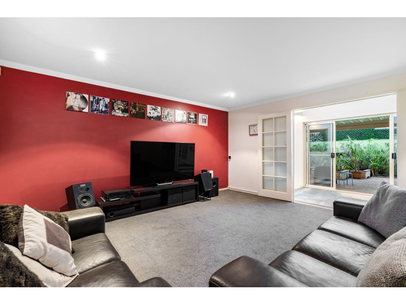 12 Oriana Crescent, Yeronga QLD 4104