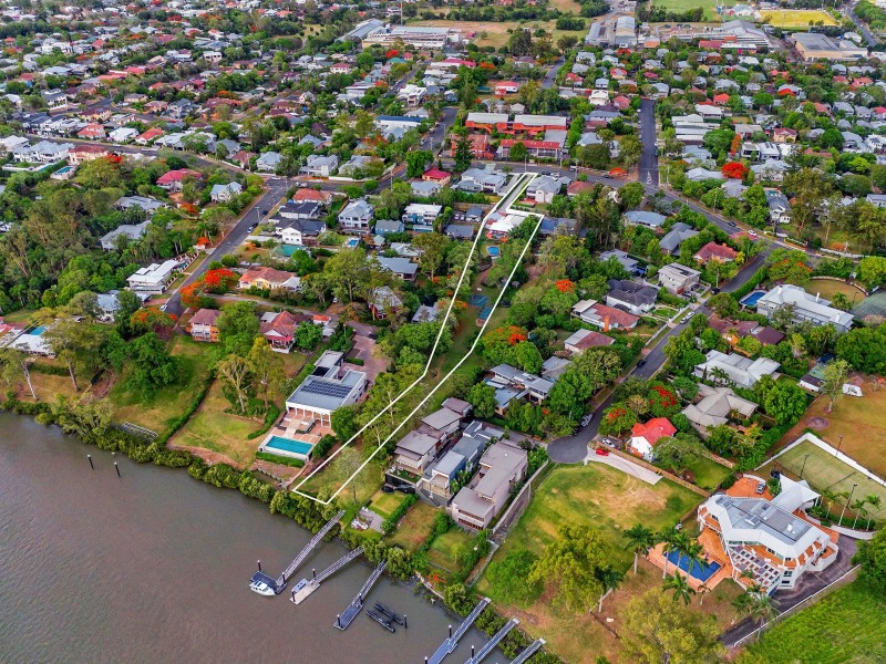 128 Kadumba Street, Yeronga QLD 4104