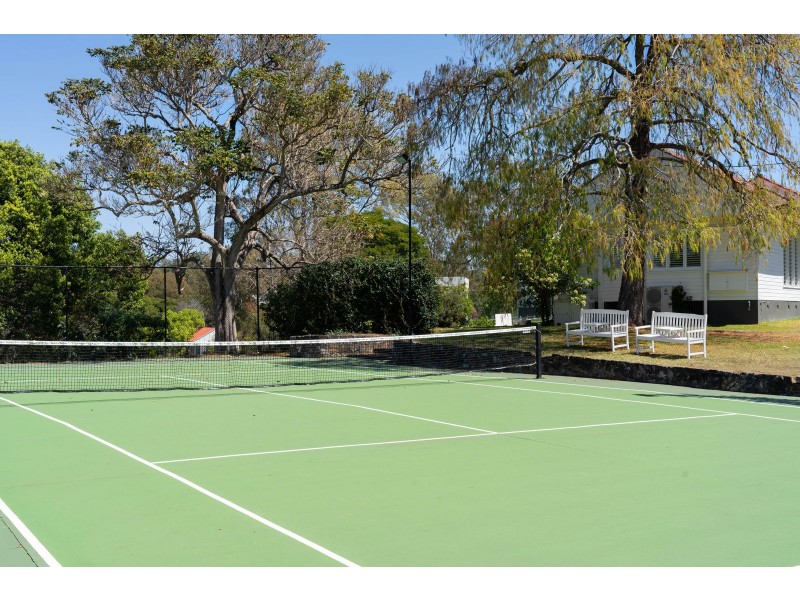 385 Jesmond Road, Fig Tree Pocket QLD 4069