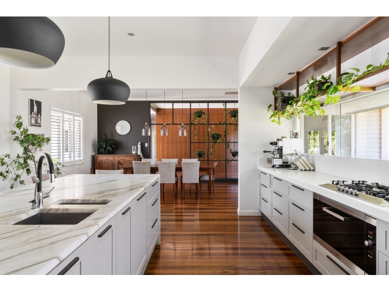 385 Jesmond Road, Fig Tree Pocket QLD 4069