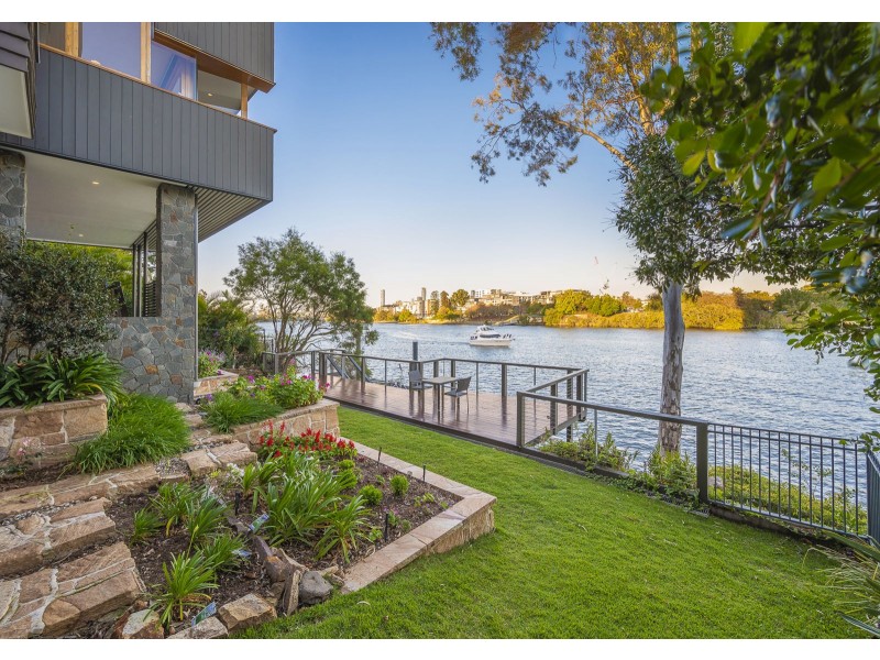 24 Glen Road, Toowong QLD 4066