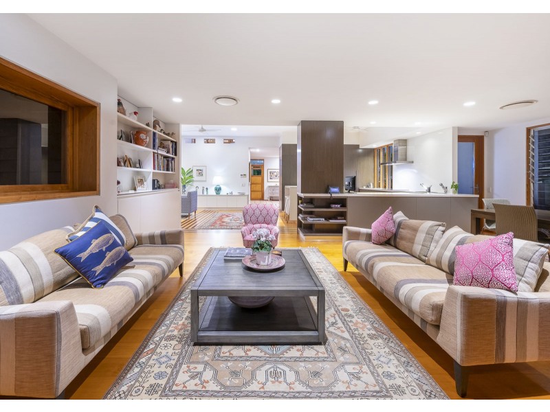 24 Glen Road, Toowong QLD 4066