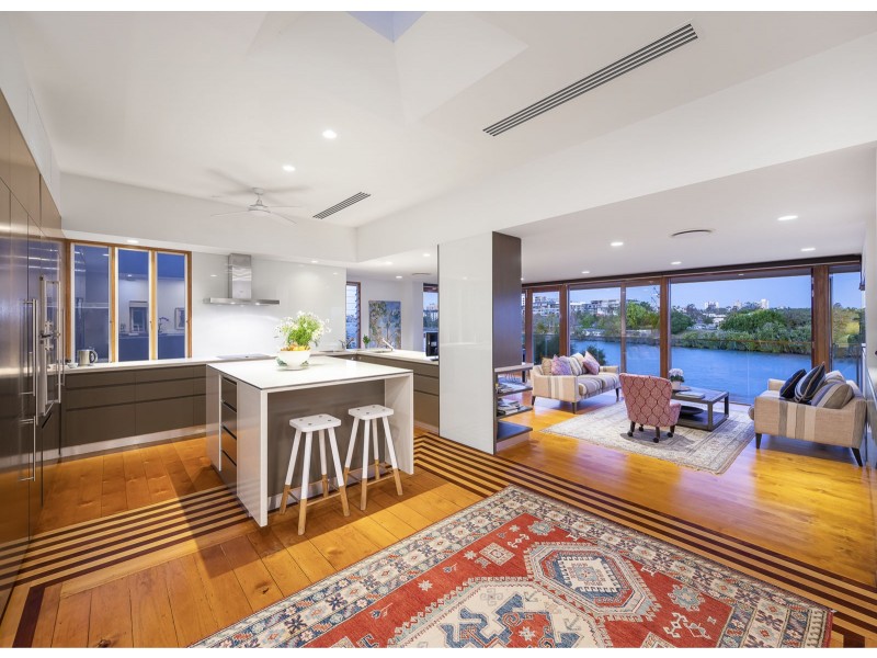 24 Glen Road, Toowong QLD 4066