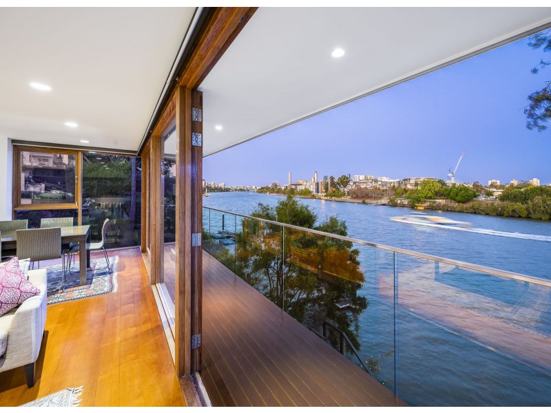 24 Glen Road, Toowong QLD 4066