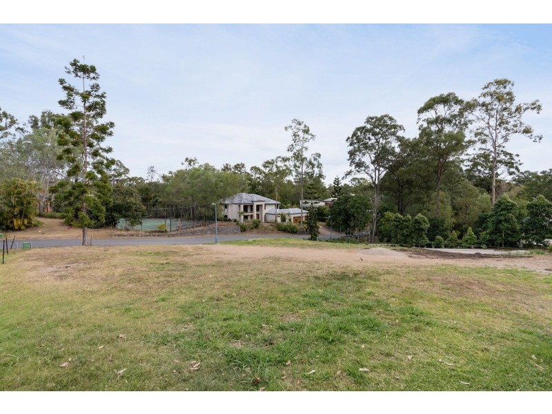 218a Chapel Hill Road, Chapel Hill QLD 4069