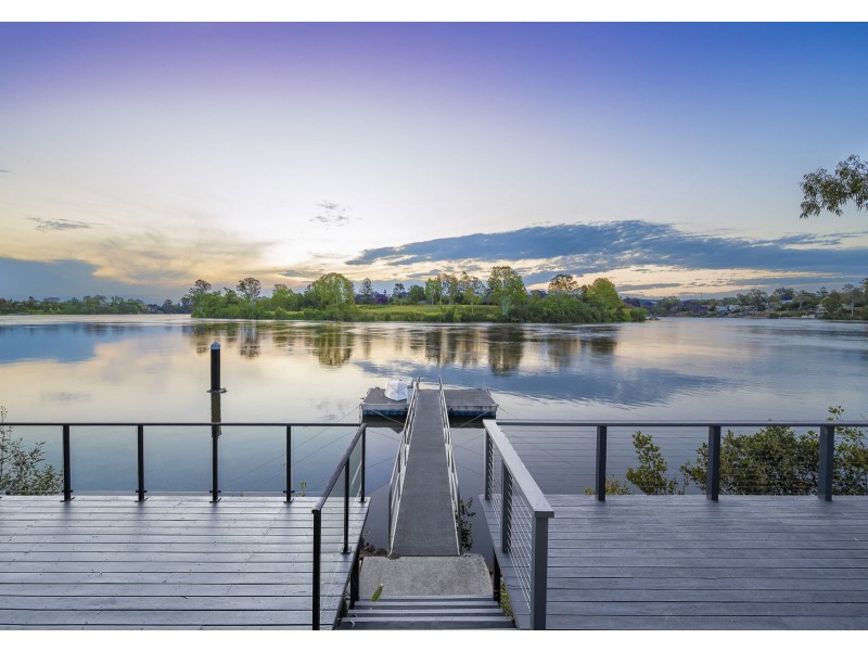 35 Stevens Street, Yeronga QLD 4104