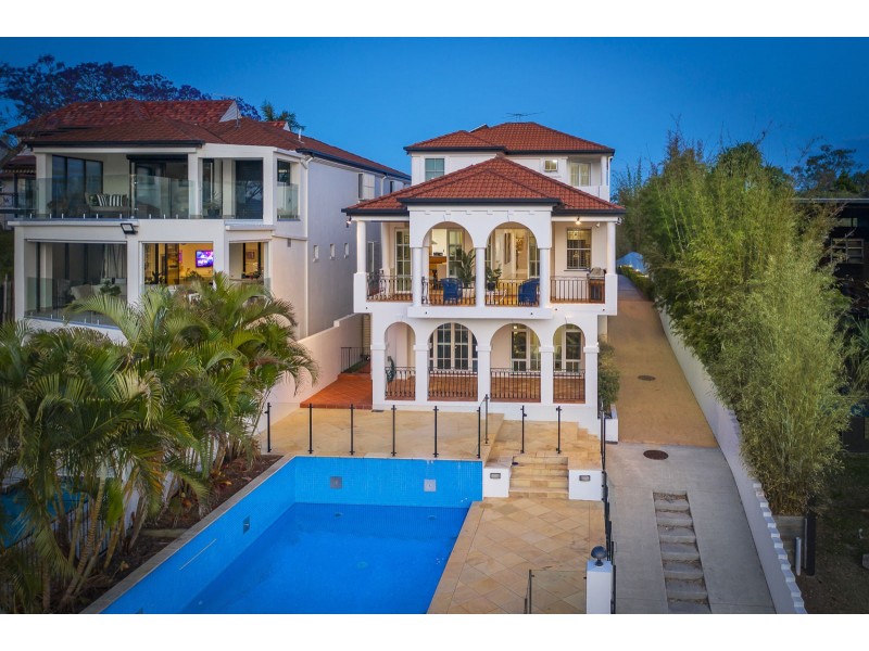 35 Stevens Street, Yeronga QLD 4104