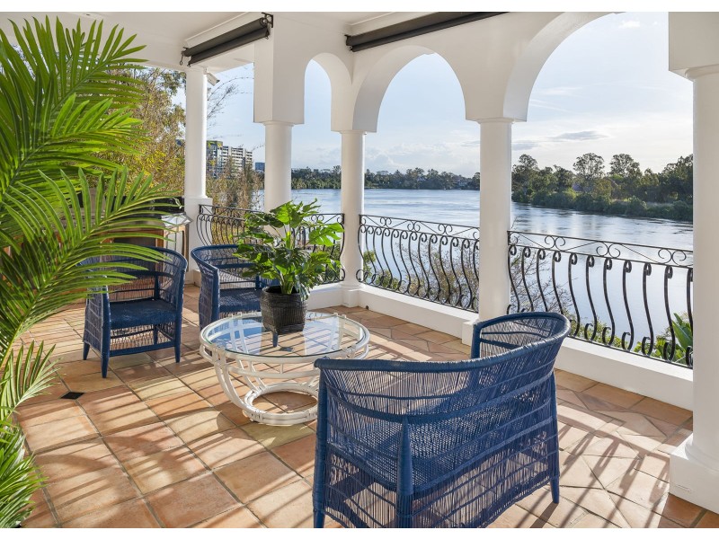 35 Stevens Street, Yeronga QLD 4104