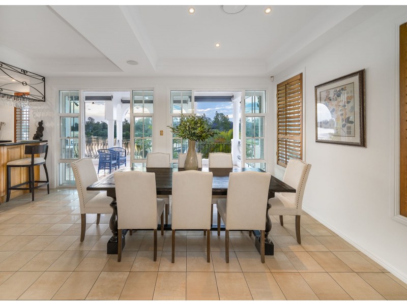 35 Stevens Street, Yeronga QLD 4104