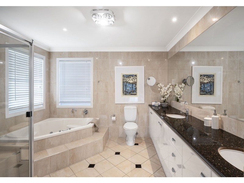 35 Stevens Street, Yeronga QLD 4104