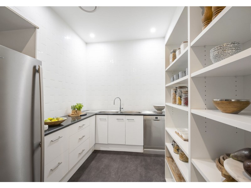 46 Bundaleer Street, Brookfield QLD 4069