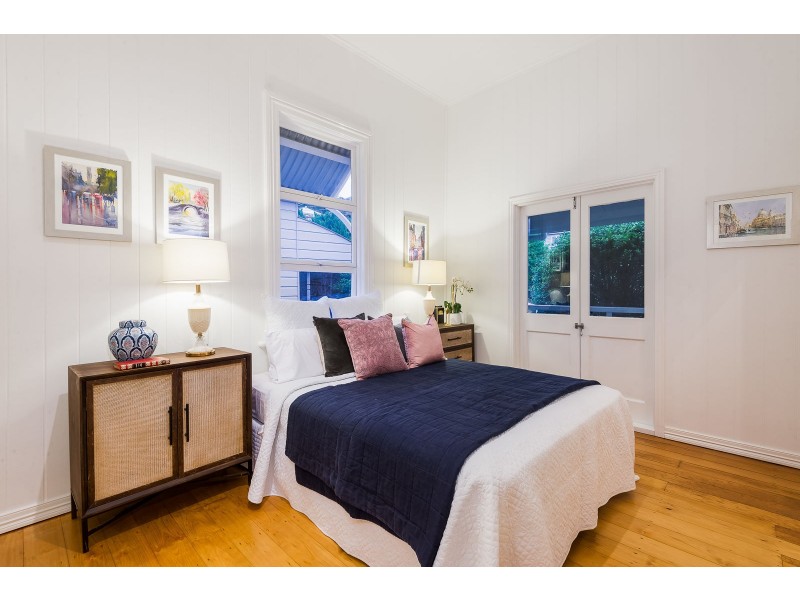 2 Plunkett Street, Paddington QLD 4064