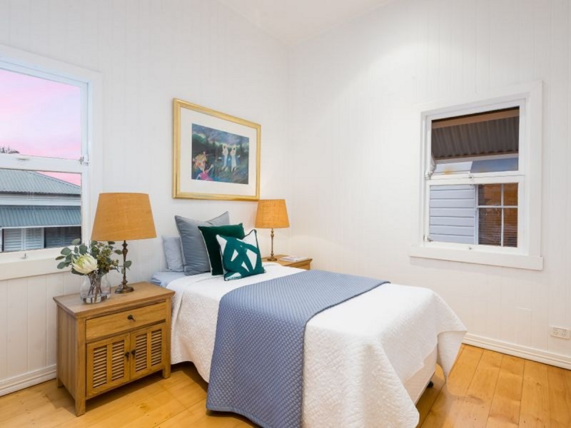 2 Plunkett Street, Paddington QLD 4064