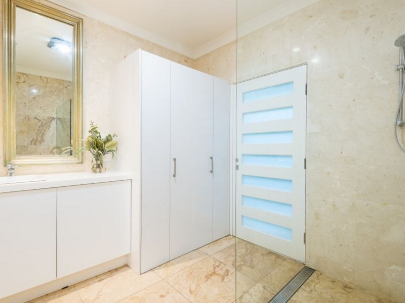 2 Plunkett Street, Paddington QLD 4064