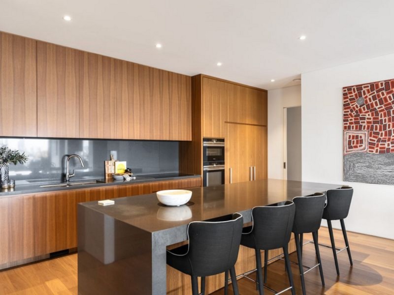 11 Ryan Avenue, Balmoral QLD 4171