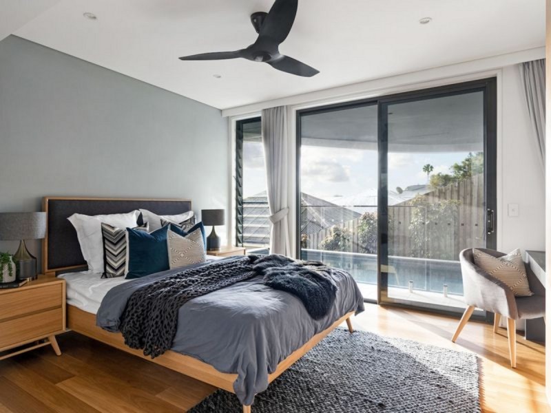 11 Ryan Avenue, Balmoral QLD 4171