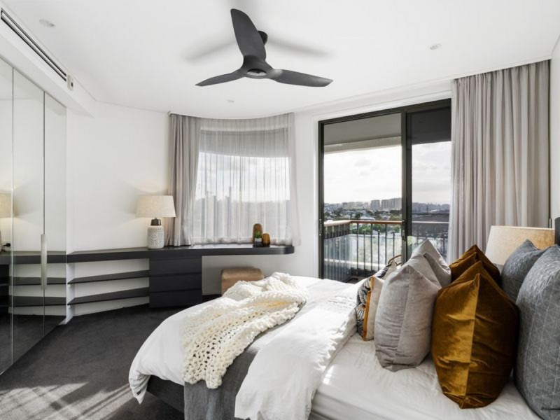 11 Ryan Avenue, Balmoral QLD 4171