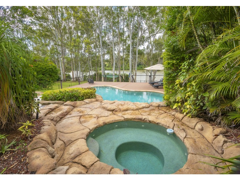 49 Carnegie Street, Westlake QLD 4074