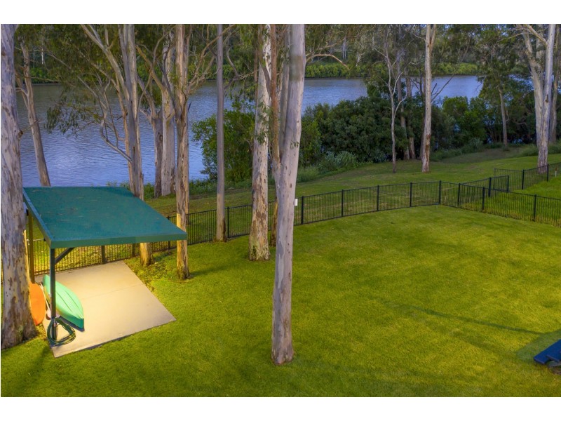 49 Carnegie Street, Westlake QLD 4074