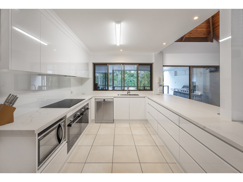 49 Carnegie Street, Westlake QLD 4074