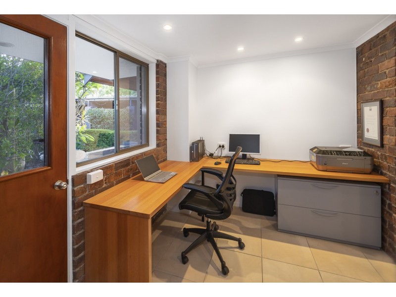 49 Carnegie Street, Westlake QLD 4074