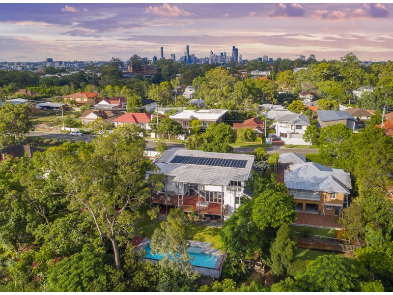 73 Hawken Drive, St Lucia QLD 4067