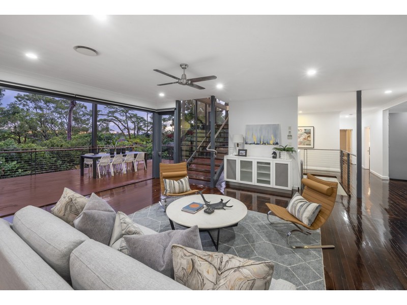 73 Hawken Drive, St Lucia QLD 4067