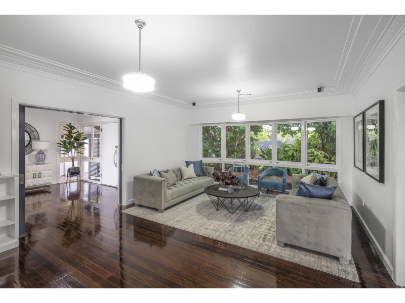 73 Hawken Drive, St Lucia QLD 4067