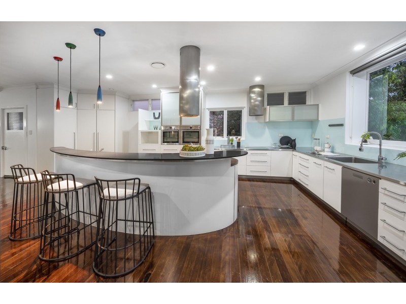 73 Hawken Drive, St Lucia QLD 4067