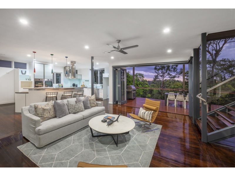 73 Hawken Drive, St Lucia QLD 4067