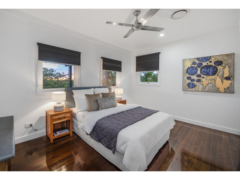 73 Hawken Drive, St Lucia QLD 4067