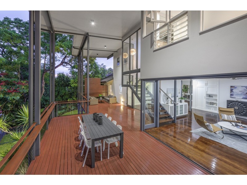 73 Hawken Drive, St Lucia QLD 4067