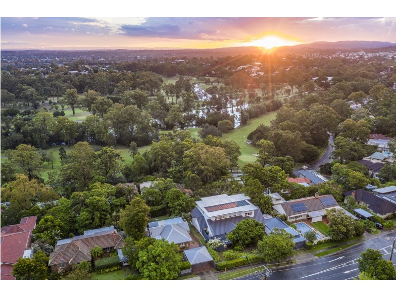 73 Hawken Drive, St Lucia QLD 4067