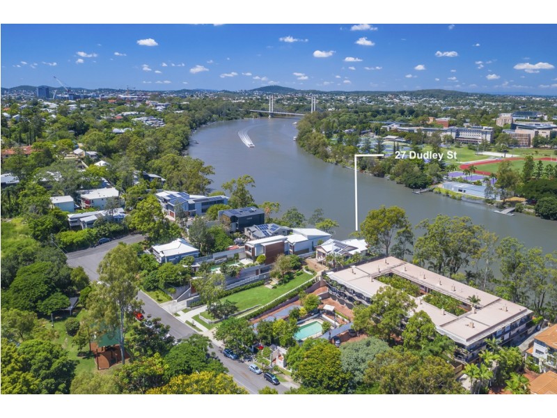 27 Dudley Street, Highgate Hill QLD 4101