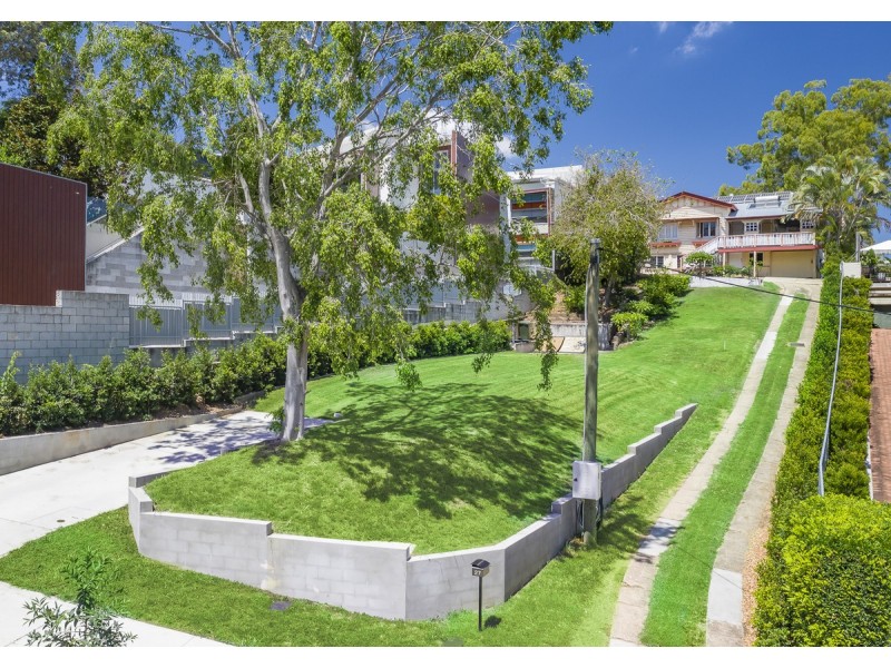 27 Dudley Street, Highgate Hill QLD 4101