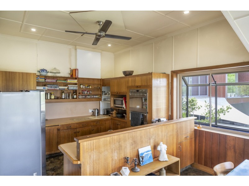 27 Dudley Street, Highgate Hill QLD 4101