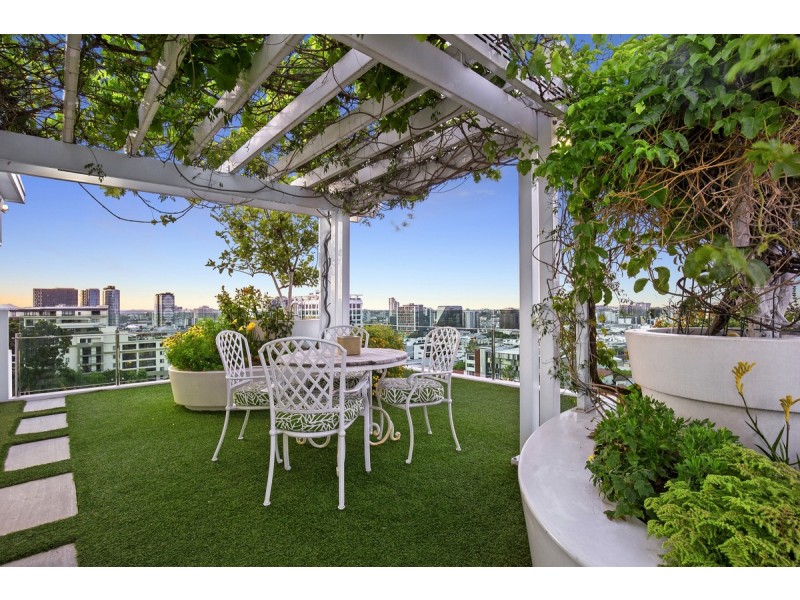 11/170 Bowen Terrace, New Farm QLD 4005