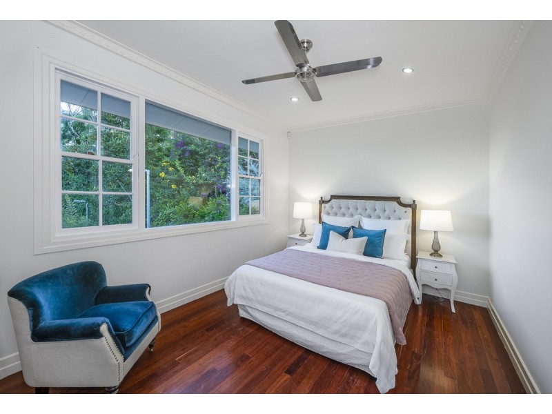 23 Goldieslie Road, Indooroopilly QLD 4068