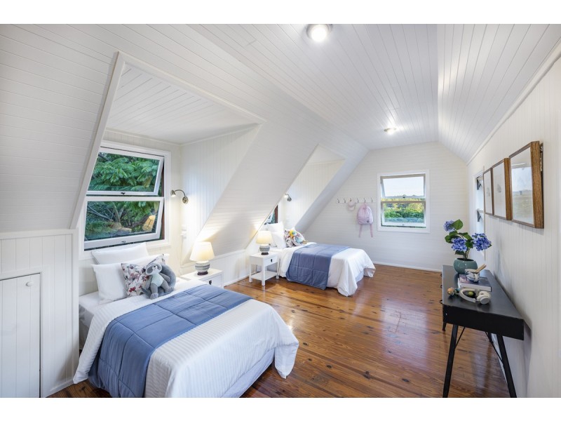 23 Goldieslie Road, Indooroopilly QLD 4068