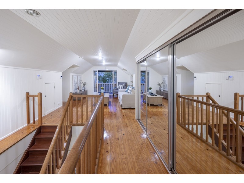 23 Goldieslie Road, Indooroopilly QLD 4068