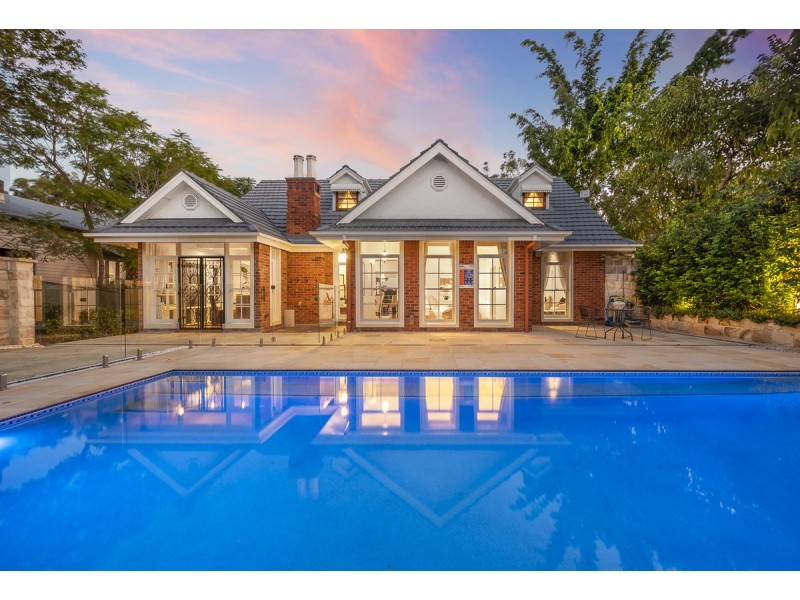 23 Goldieslie Road, Indooroopilly QLD 4068