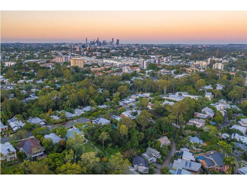 23 Goldieslie Road, Indooroopilly QLD 4068