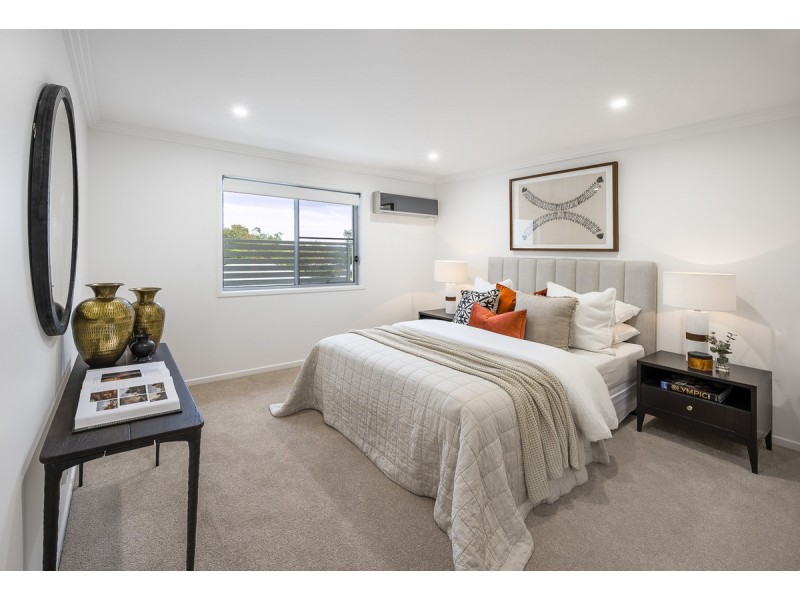 35 Victoria Street, Indooroopilly QLD 4068